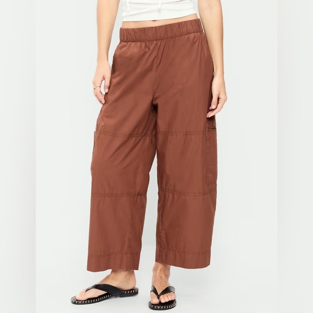NWT! Old Navy Mid-Rise Cropped Barrel-Leg Utility Pants - Size XL 🖤